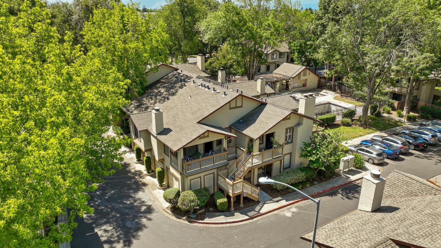 Detail Gallery Image 9 of 63 For 38694 Huntington Cir, Fremont,  CA 94536 - 2 Beds | 2 Baths