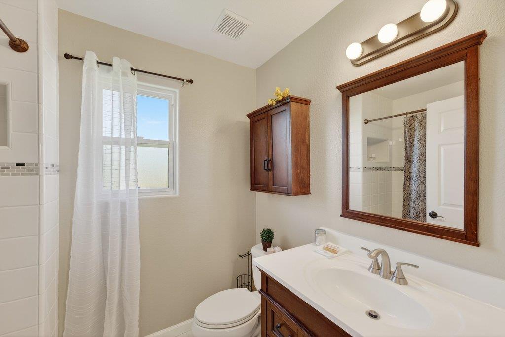 Detail Gallery Image 20 of 36 For 120 Onyx Dr, Watsonville,  CA 95076 - 3 Beds | 2 Baths