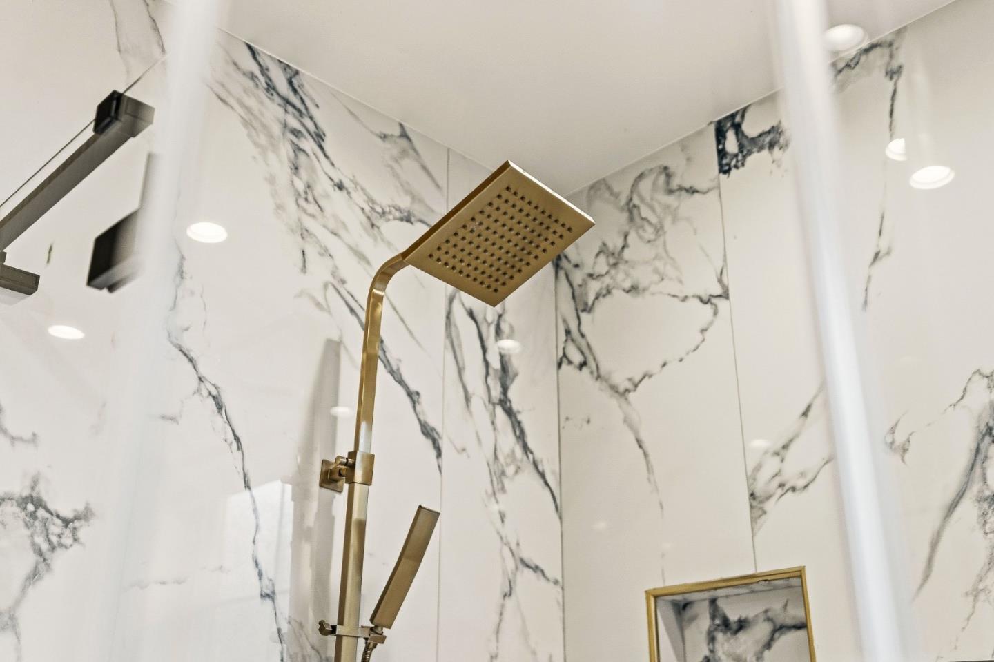 Detail Gallery Image 41 of 81 For 2565 Benson Ave, Santa Cruz,  CA 95065 - 6 Beds | 4/1 Baths