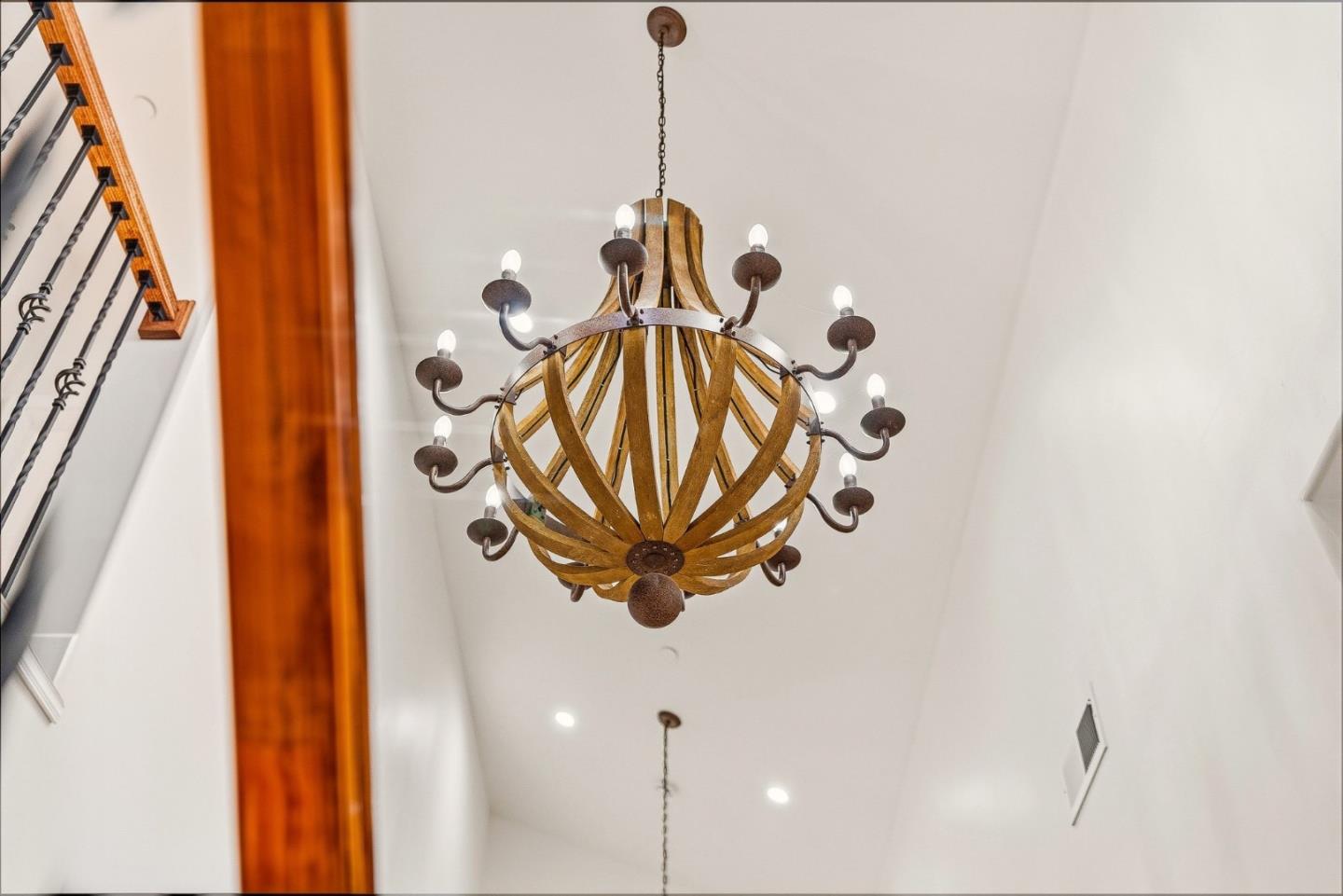 Detail Gallery Image 45 of 81 For 2565 Benson Ave, Santa Cruz,  CA 95065 - 6 Beds | 4/1 Baths