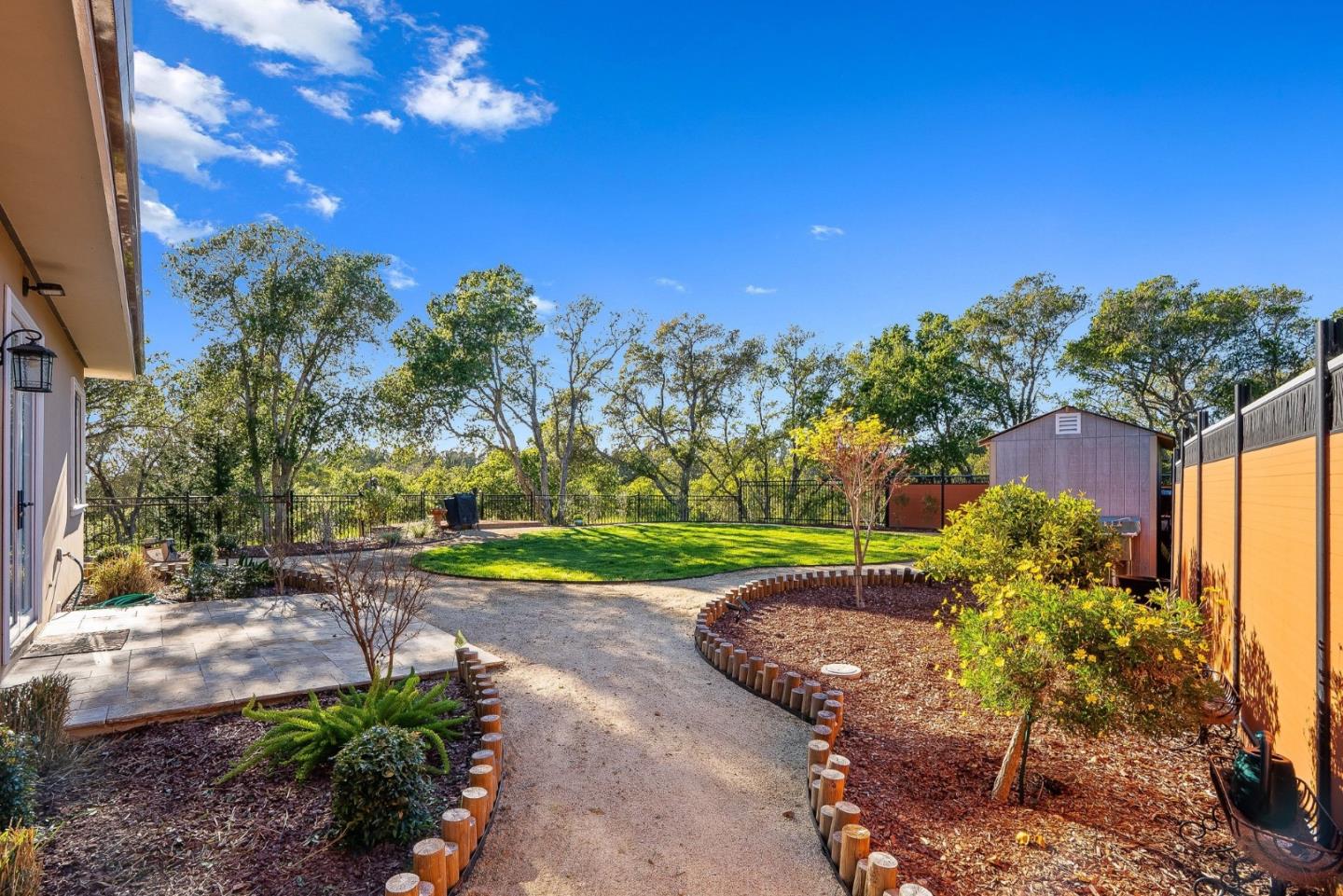 Detail Gallery Image 66 of 81 For 2565 Benson Ave, Santa Cruz,  CA 95065 - 6 Beds | 4/1 Baths