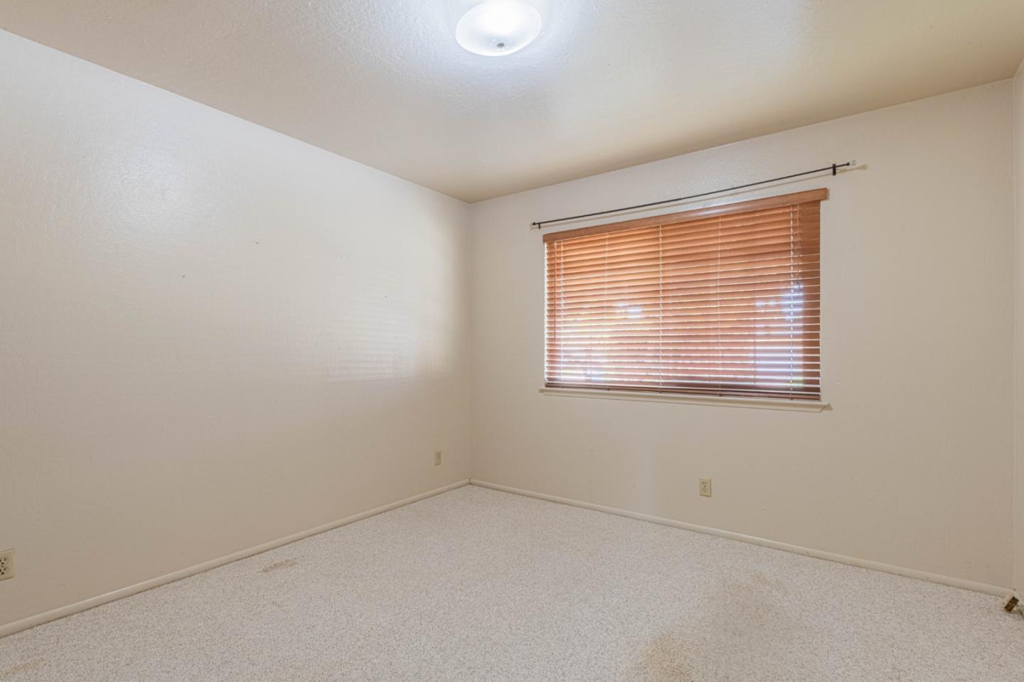 Detail Gallery Image 27 of 32 For 1115 San Angelo Dr, Salinas,  CA 93901 - 3 Beds | 2 Baths