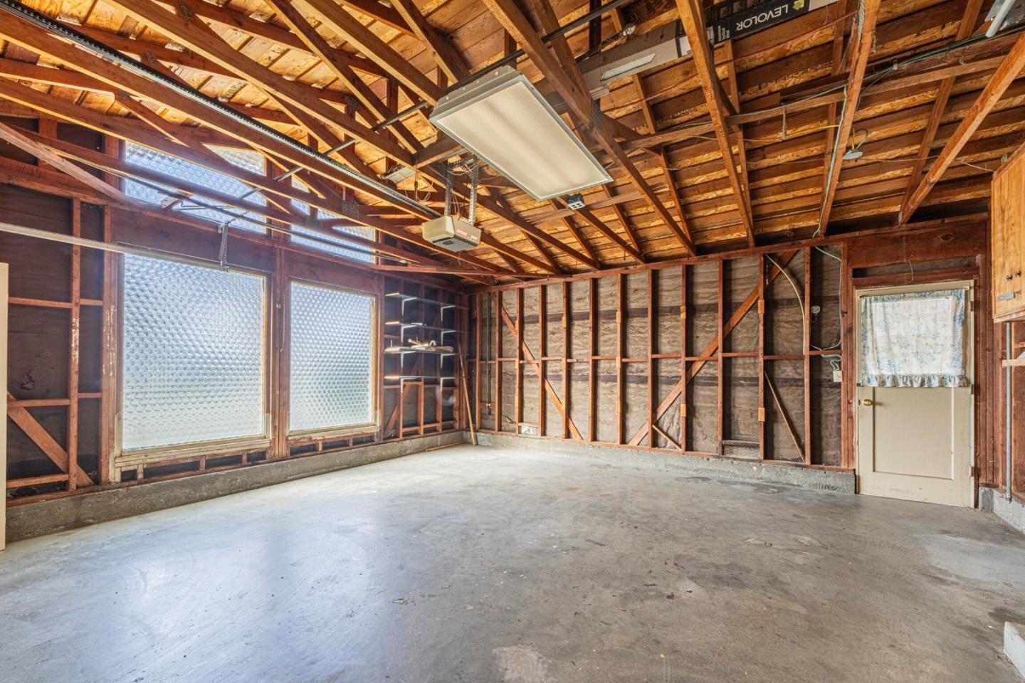 Detail Gallery Image 32 of 32 For 1115 San Angelo Dr, Salinas,  CA 93901 - 3 Beds | 2 Baths