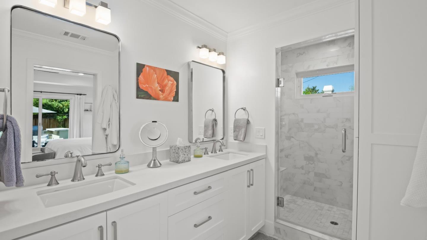 Detail Gallery Image 11 of 27 For 1857 Cabana Dr, San Jose,  CA 95125 - 4 Beds | 2/1 Baths