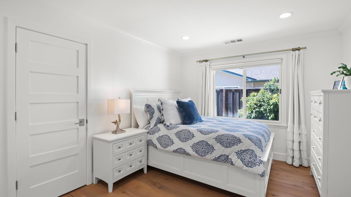 Detail Gallery Image 12 of 27 For 1857 Cabana Dr, San Jose,  CA 95125 - 4 Beds | 2/1 Baths