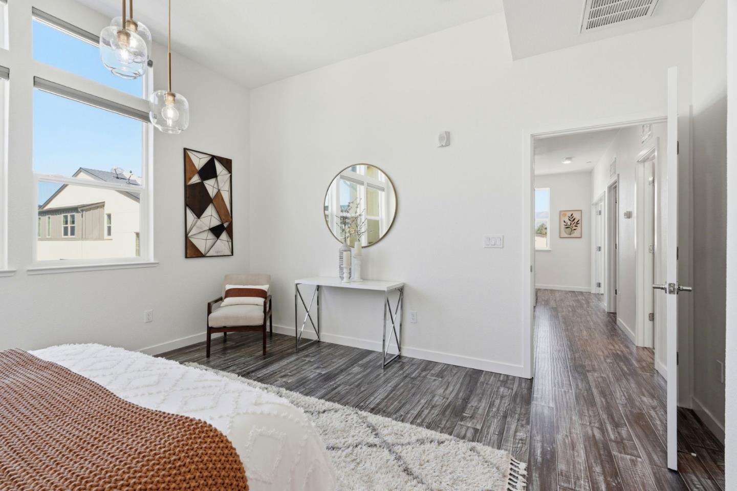 Detail Gallery Image 14 of 32 For 1985 Mahuron, San Jose,  CA 95133 - 4 Beds | 3 Baths