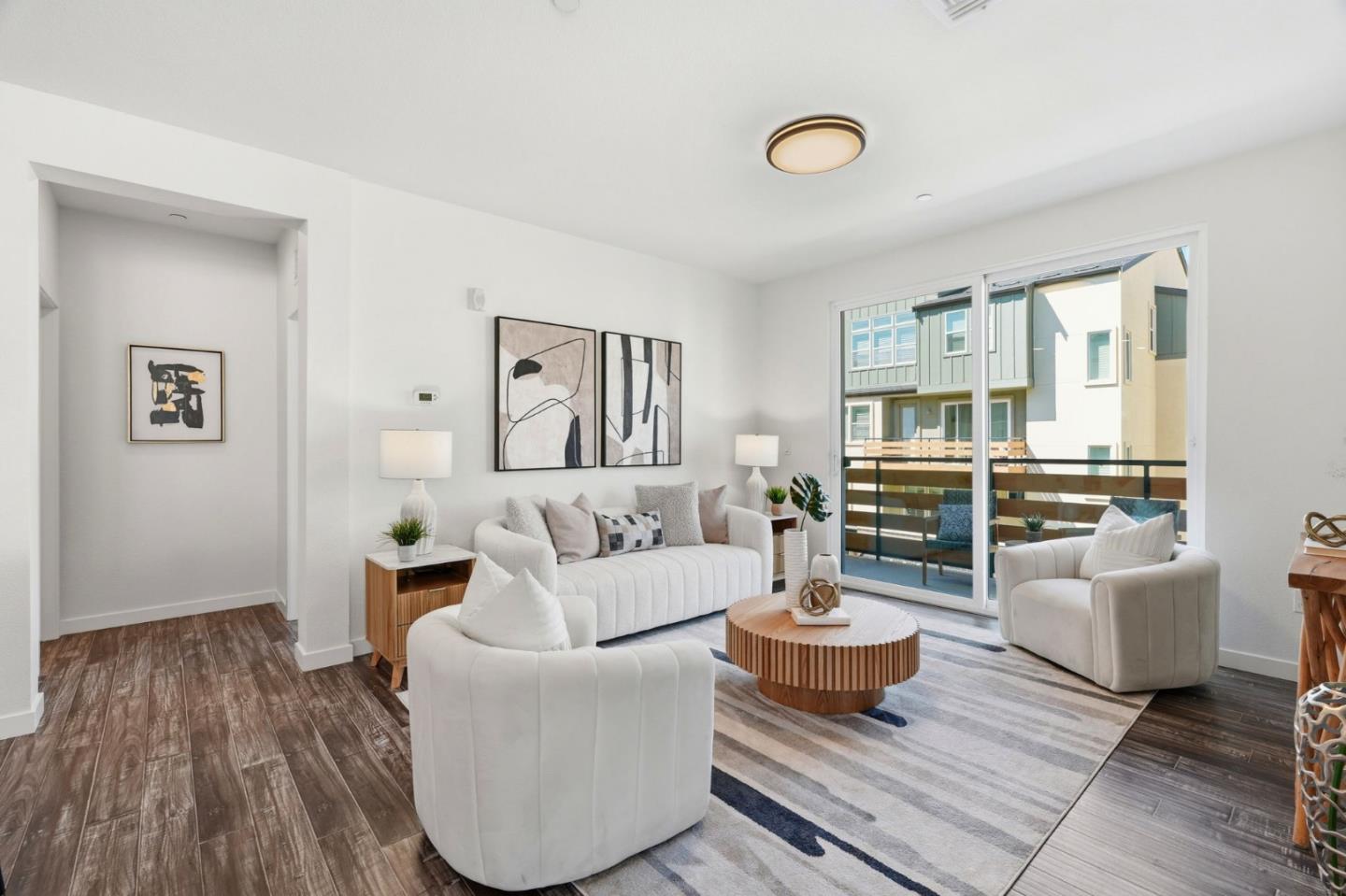 Detail Gallery Image 2 of 32 For 1985 Mahuron, San Jose,  CA 95133 - 4 Beds | 3 Baths