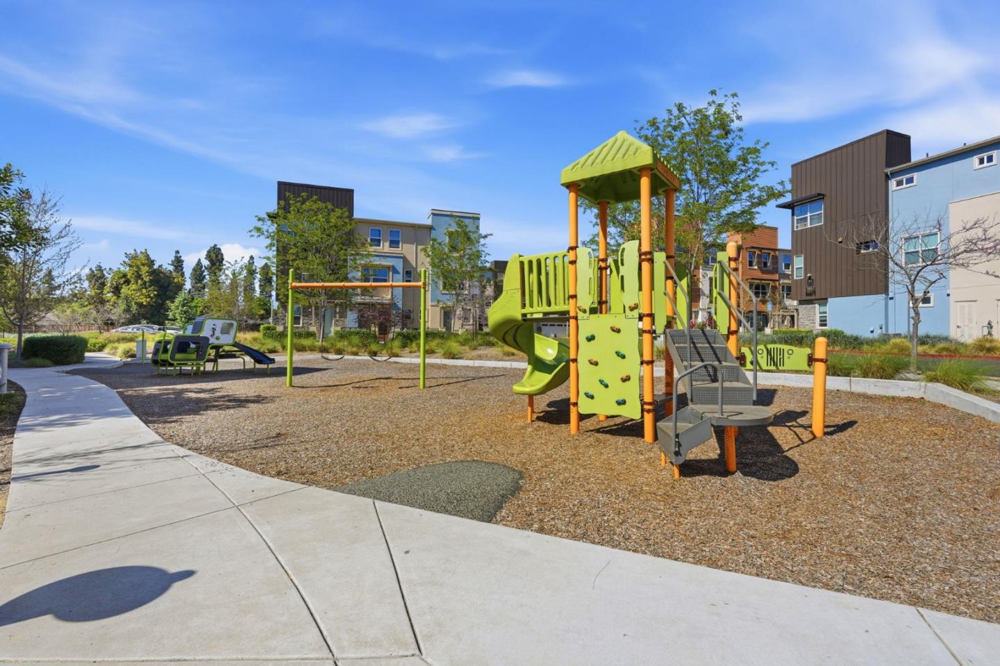 Detail Gallery Image 30 of 32 For 1985 Mahuron, San Jose,  CA 95133 - 4 Beds | 3 Baths