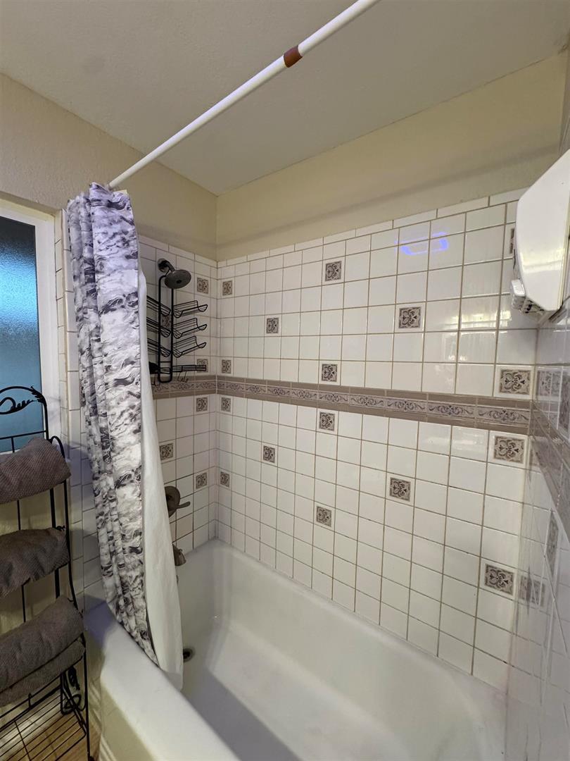 Detail Gallery Image 15 of 26 For 41670 Paseo Padre Pkwy, Fremont,  CA 94539 - 5 Beds | 3 Baths