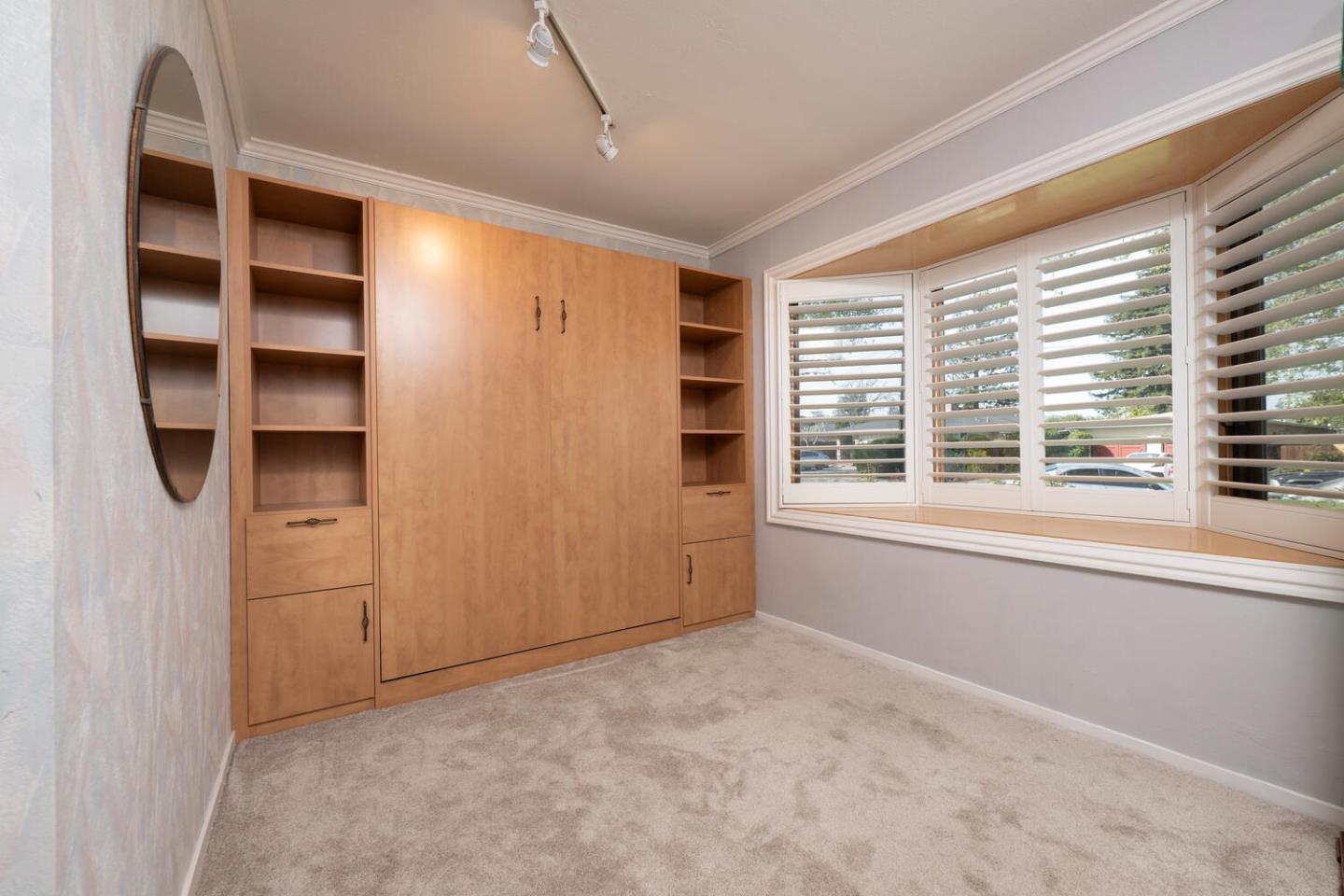 Detail Gallery Image 14 of 30 For 18 Yarnall Pl, Redwood City,  CA 94063 - 3 Beds | 2 Baths