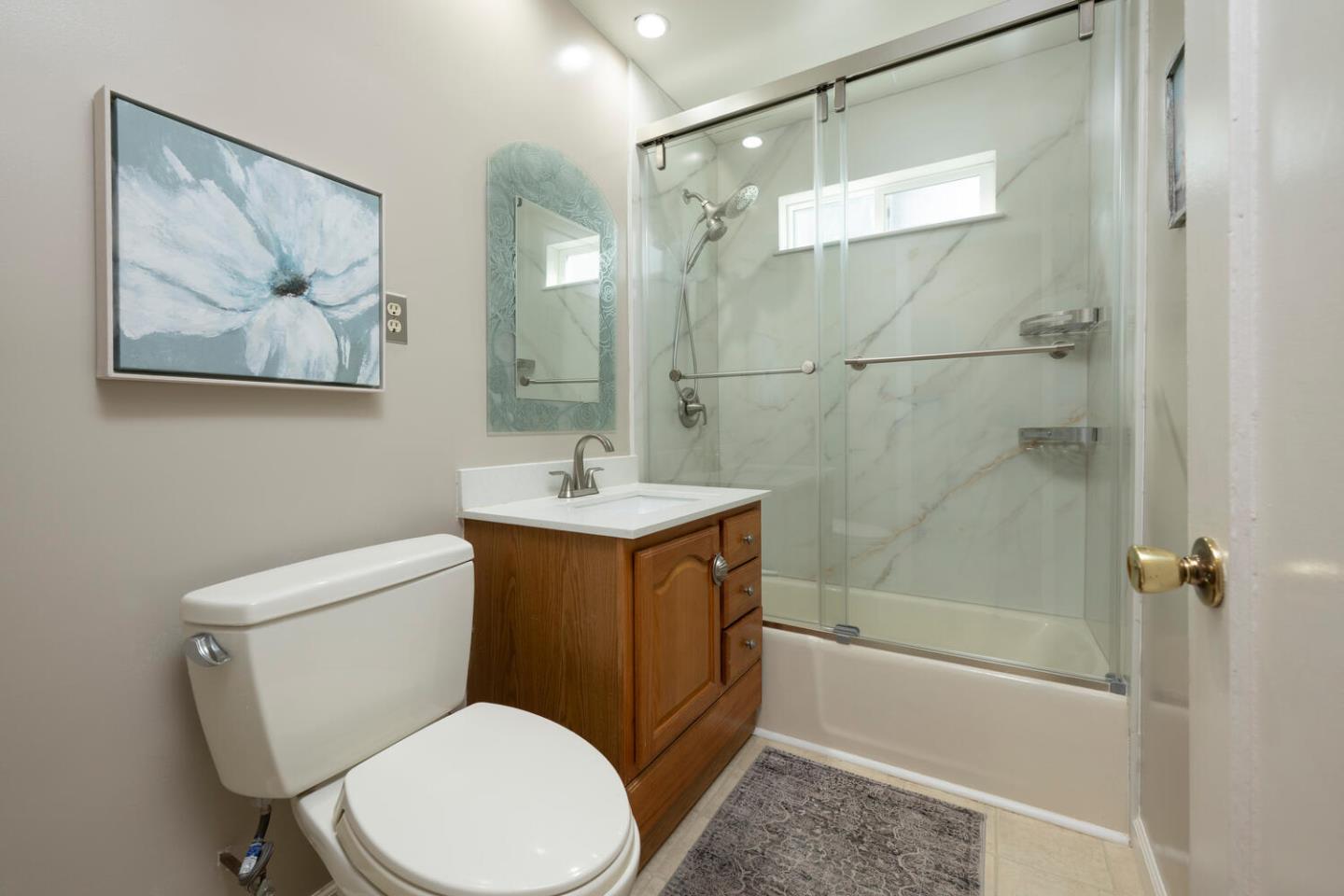Detail Gallery Image 15 of 30 For 18 Yarnall Pl, Redwood City,  CA 94063 - 3 Beds | 2 Baths