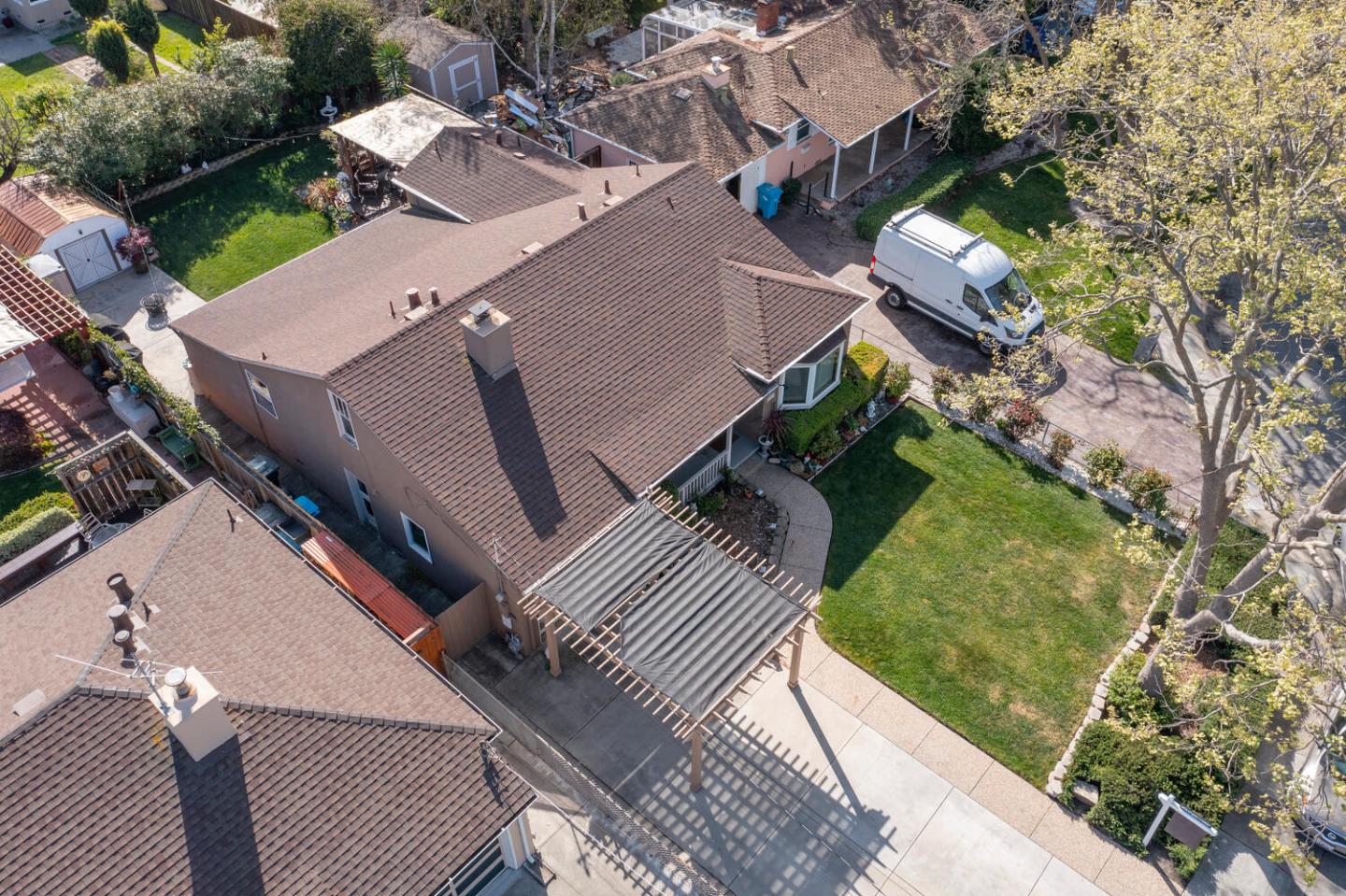 Detail Gallery Image 26 of 30 For 18 Yarnall Pl, Redwood City,  CA 94063 - 3 Beds | 2 Baths