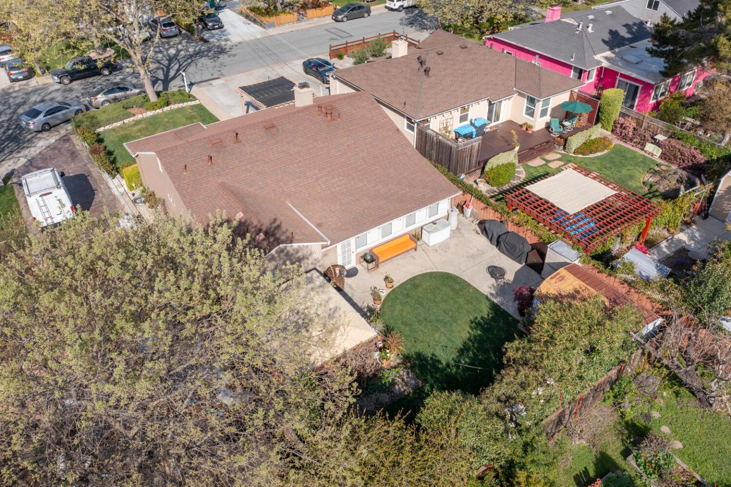 Detail Gallery Image 29 of 30 For 18 Yarnall Pl, Redwood City,  CA 94063 - 3 Beds | 2 Baths