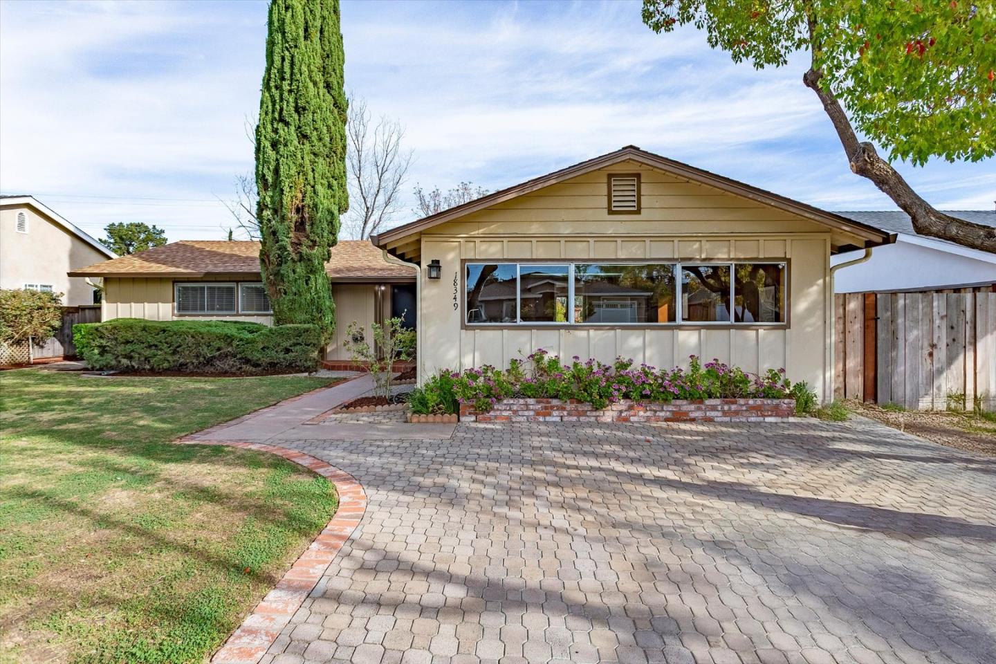 Detail Gallery Image 10 of 38 For 18349 Purdue Dr, Saratoga,  CA 95070 - 4 Beds | 2 Baths