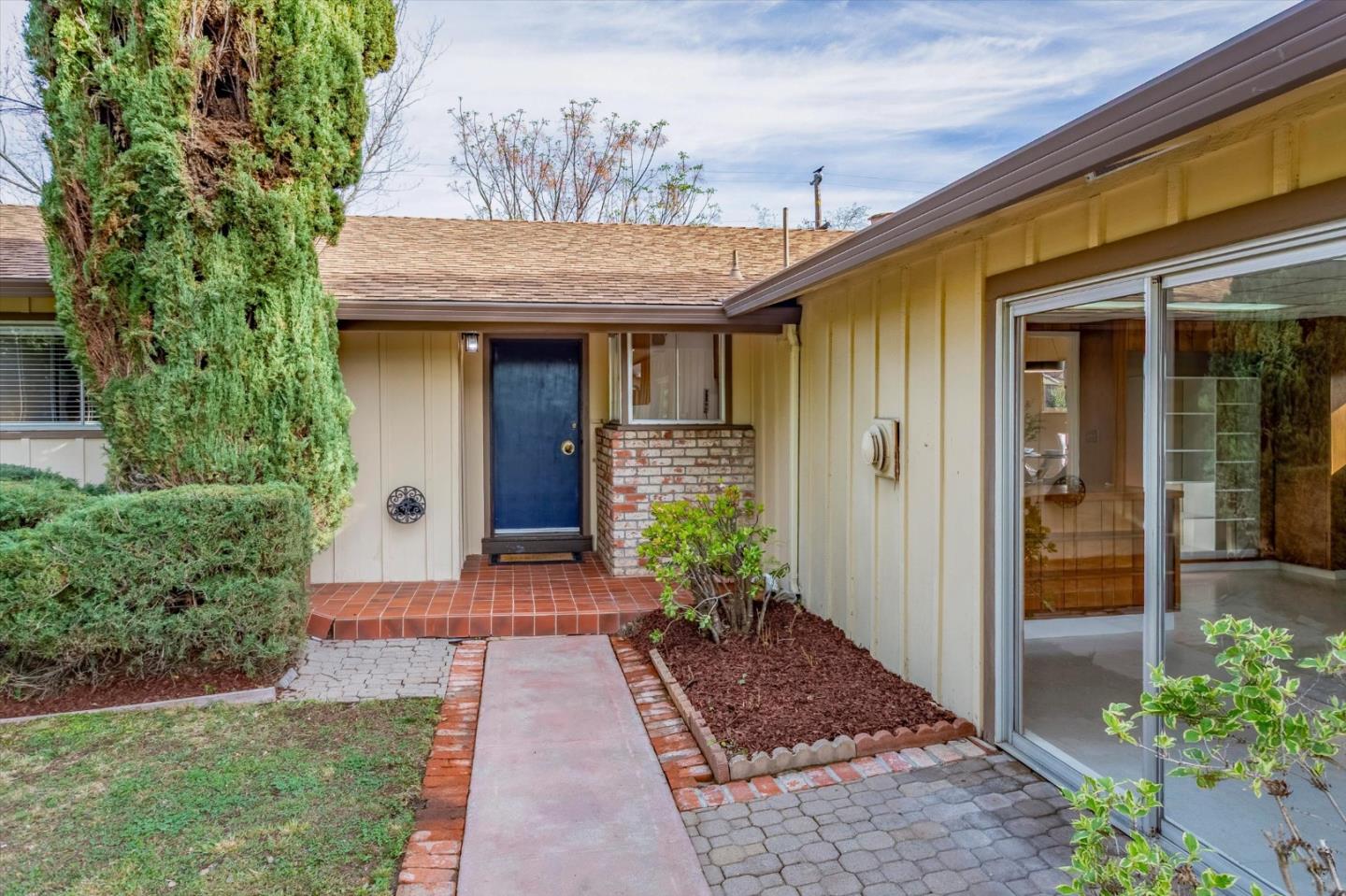 Detail Gallery Image 11 of 38 For 18349 Purdue Dr, Saratoga,  CA 95070 - 4 Beds | 2 Baths