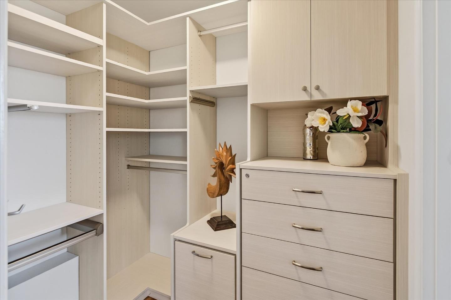 Detail Gallery Image 25 of 38 For 18349 Purdue Dr, Saratoga,  CA 95070 - 4 Beds | 2 Baths