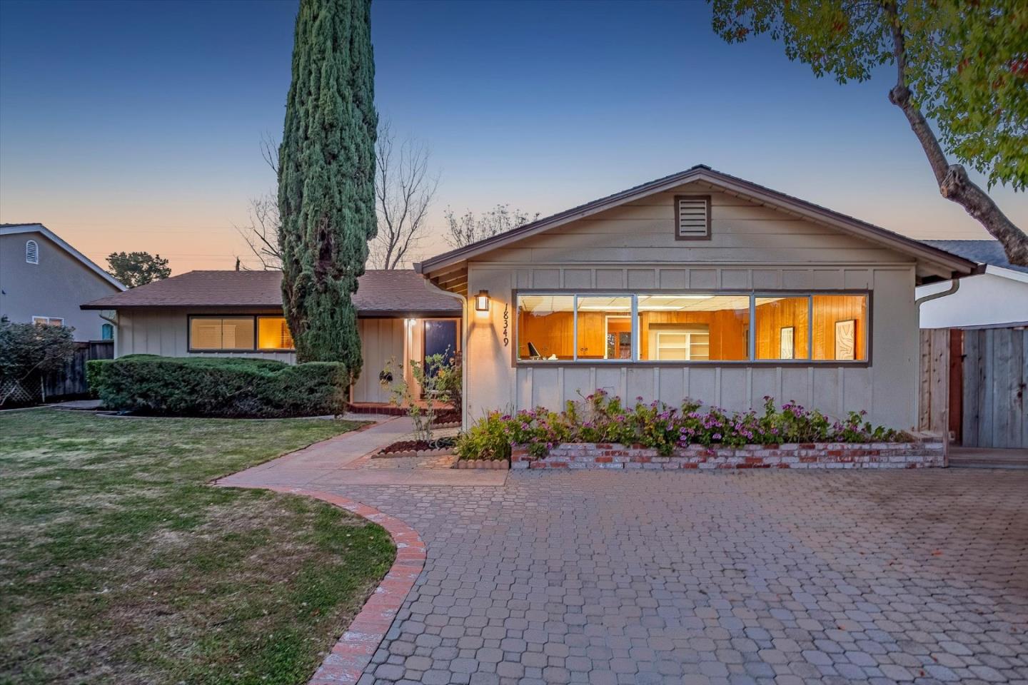 Detail Gallery Image 3 of 38 For 18349 Purdue Dr, Saratoga,  CA 95070 - 4 Beds | 2 Baths