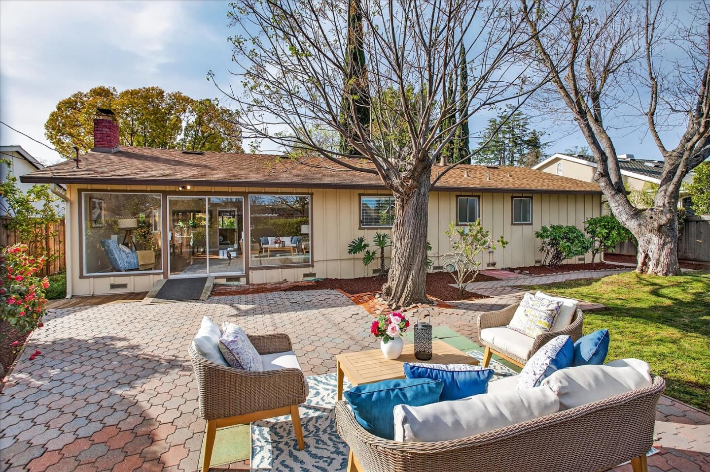 Detail Gallery Image 32 of 38 For 18349 Purdue Dr, Saratoga,  CA 95070 - 4 Beds | 2 Baths