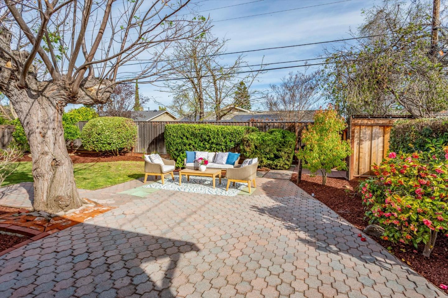 Detail Gallery Image 33 of 38 For 18349 Purdue Dr, Saratoga,  CA 95070 - 4 Beds | 2 Baths