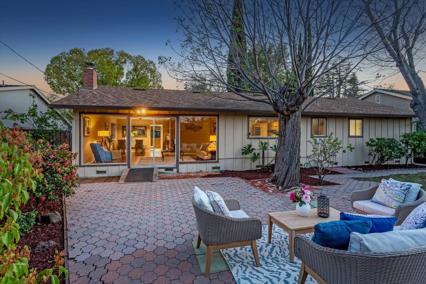 Detail Gallery Image 5 of 38 For 18349 Purdue Dr, Saratoga,  CA 95070 - 4 Beds | 2 Baths