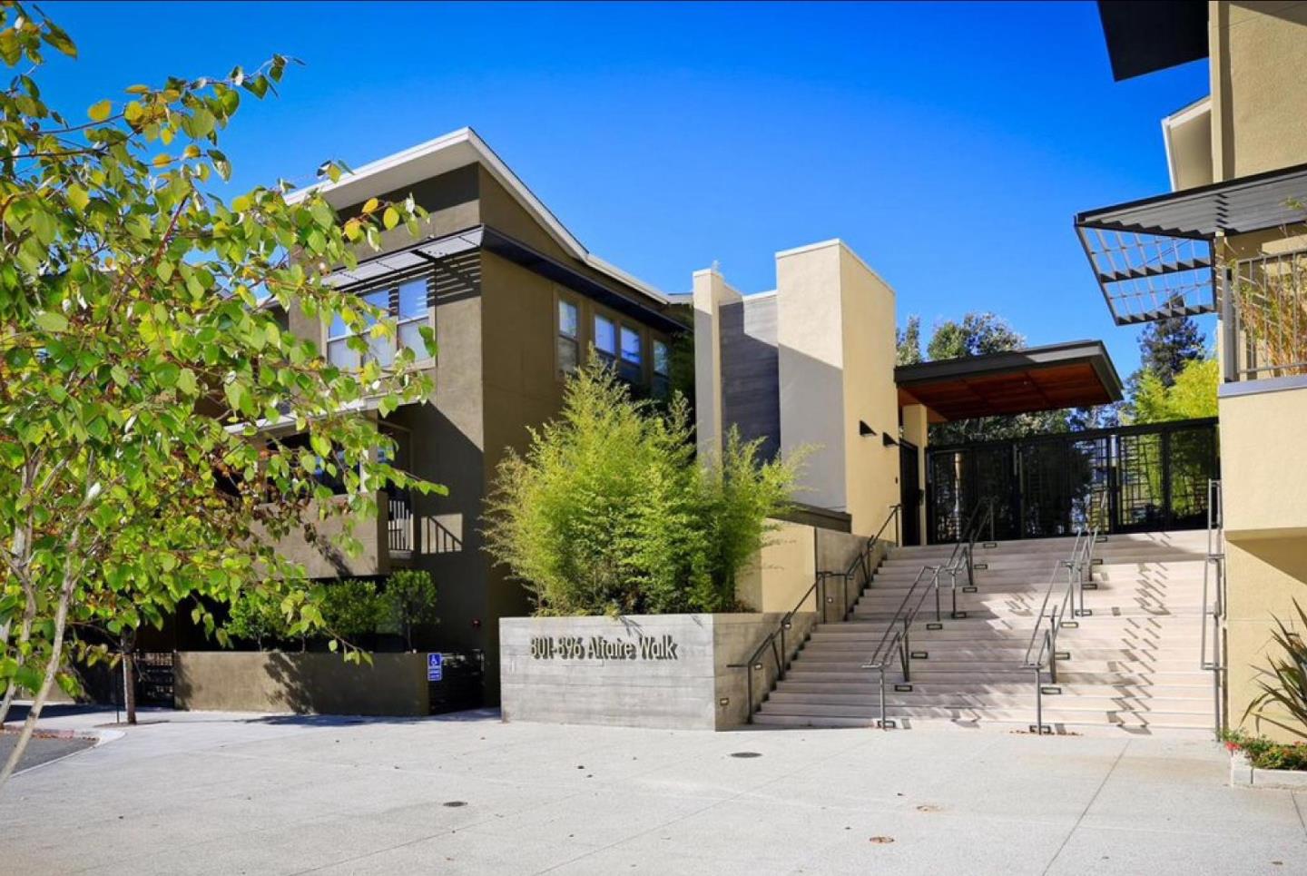 Front Image Thumbnail for ML82038661