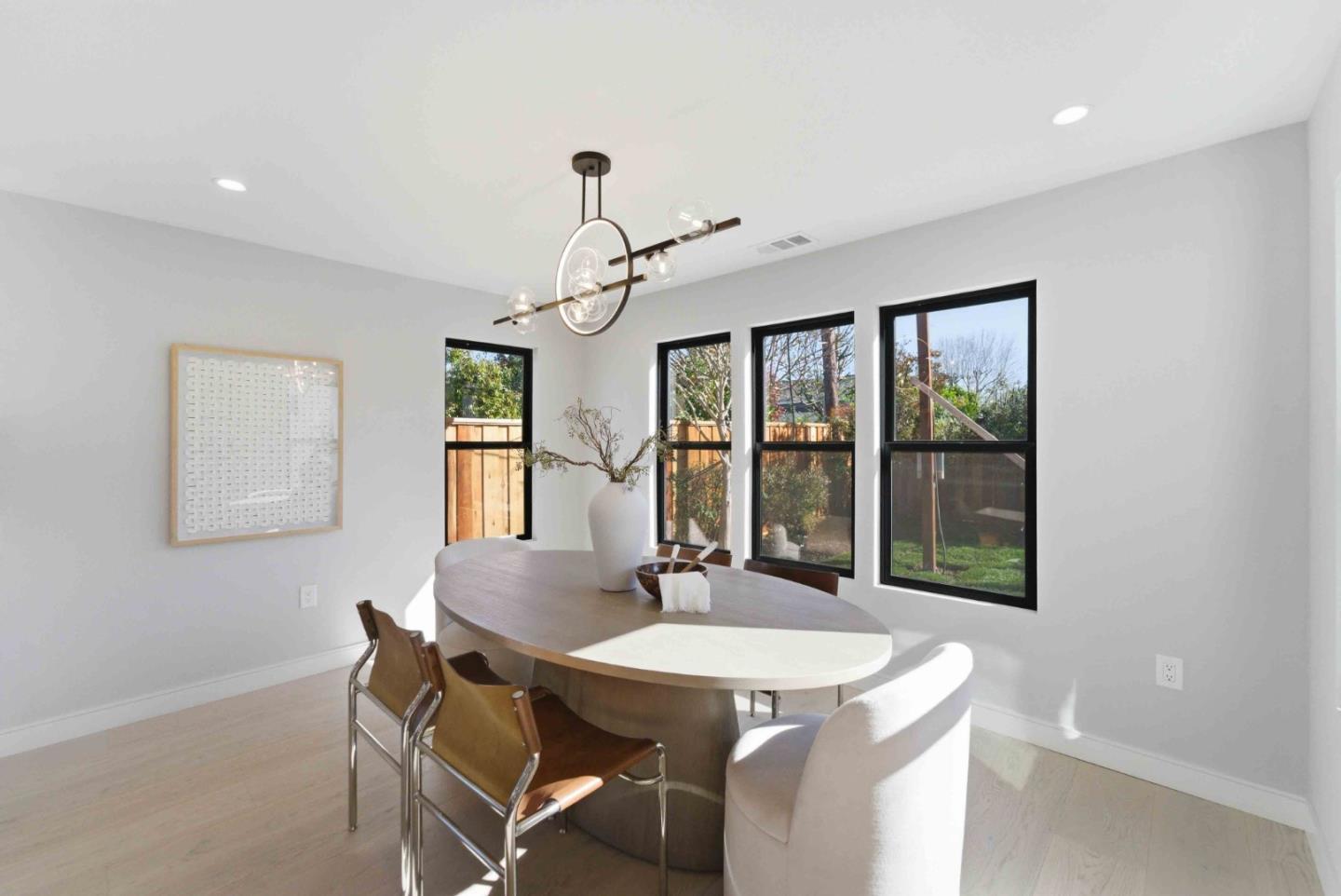 Detail Gallery Image 12 of 33 For 2488 Kenwood Ave, San Jose,  CA 95128 - 4 Beds | 3 Baths