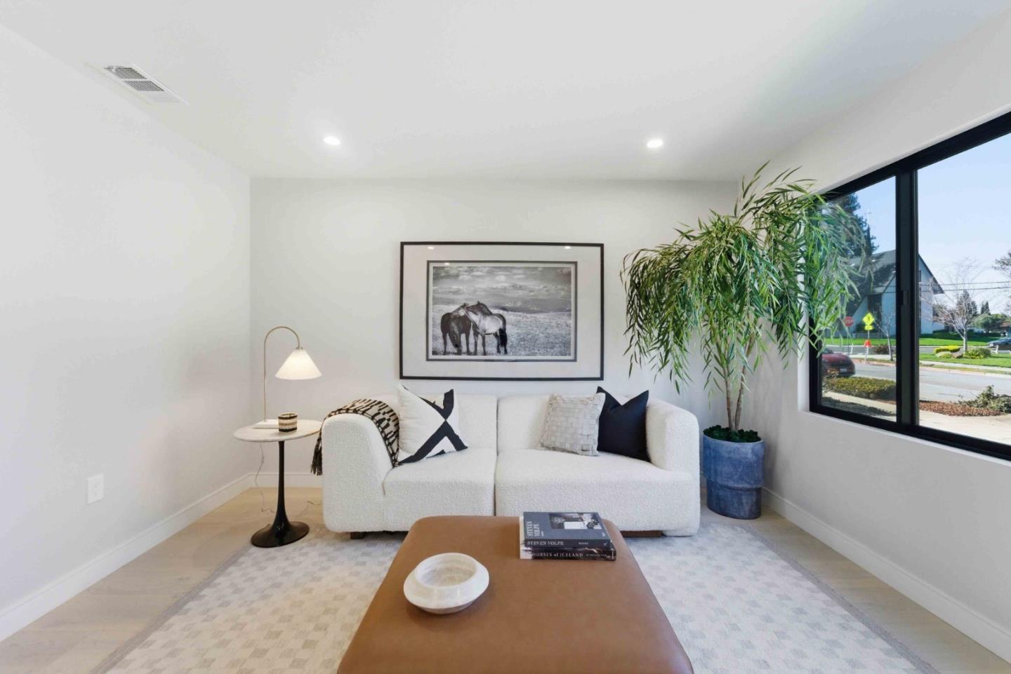 Detail Gallery Image 14 of 33 For 2488 Kenwood Ave, San Jose,  CA 95128 - 4 Beds | 3 Baths