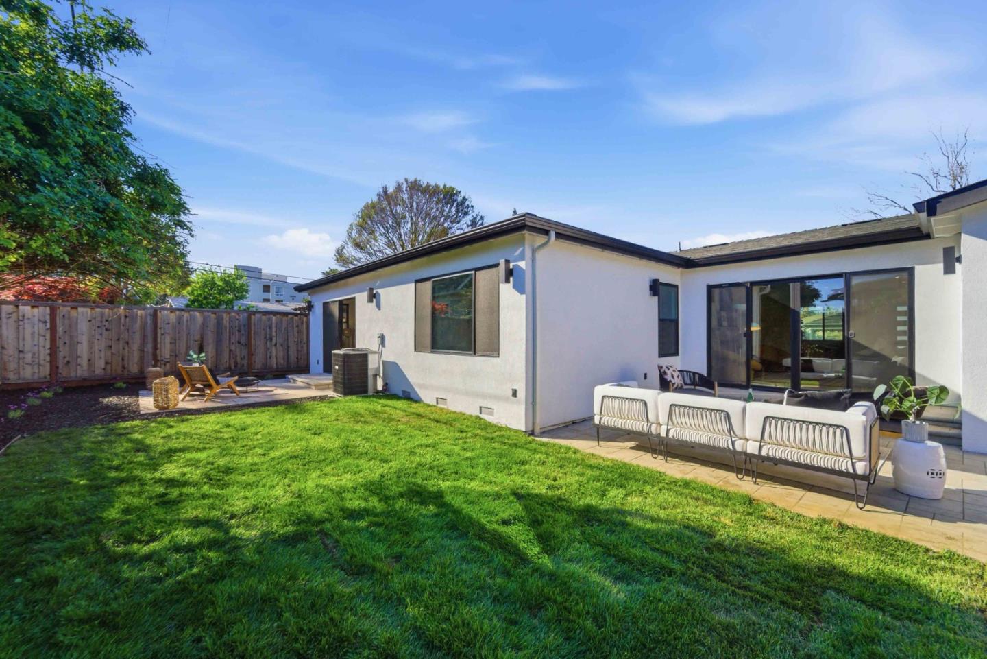 Detail Gallery Image 32 of 33 For 2488 Kenwood Ave, San Jose,  CA 95128 - 4 Beds | 3 Baths