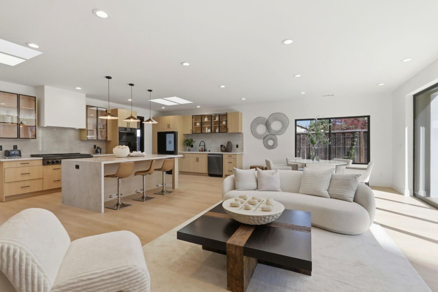 Detail Gallery Image 11 of 53 For 6496 Sproul Ct, San Jose,  CA 95120 - 4 Beds | 3 Baths