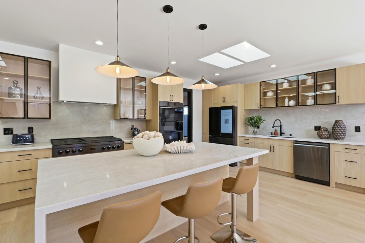 Detail Gallery Image 17 of 53 For 6496 Sproul Ct, San Jose,  CA 95120 - 4 Beds | 3 Baths