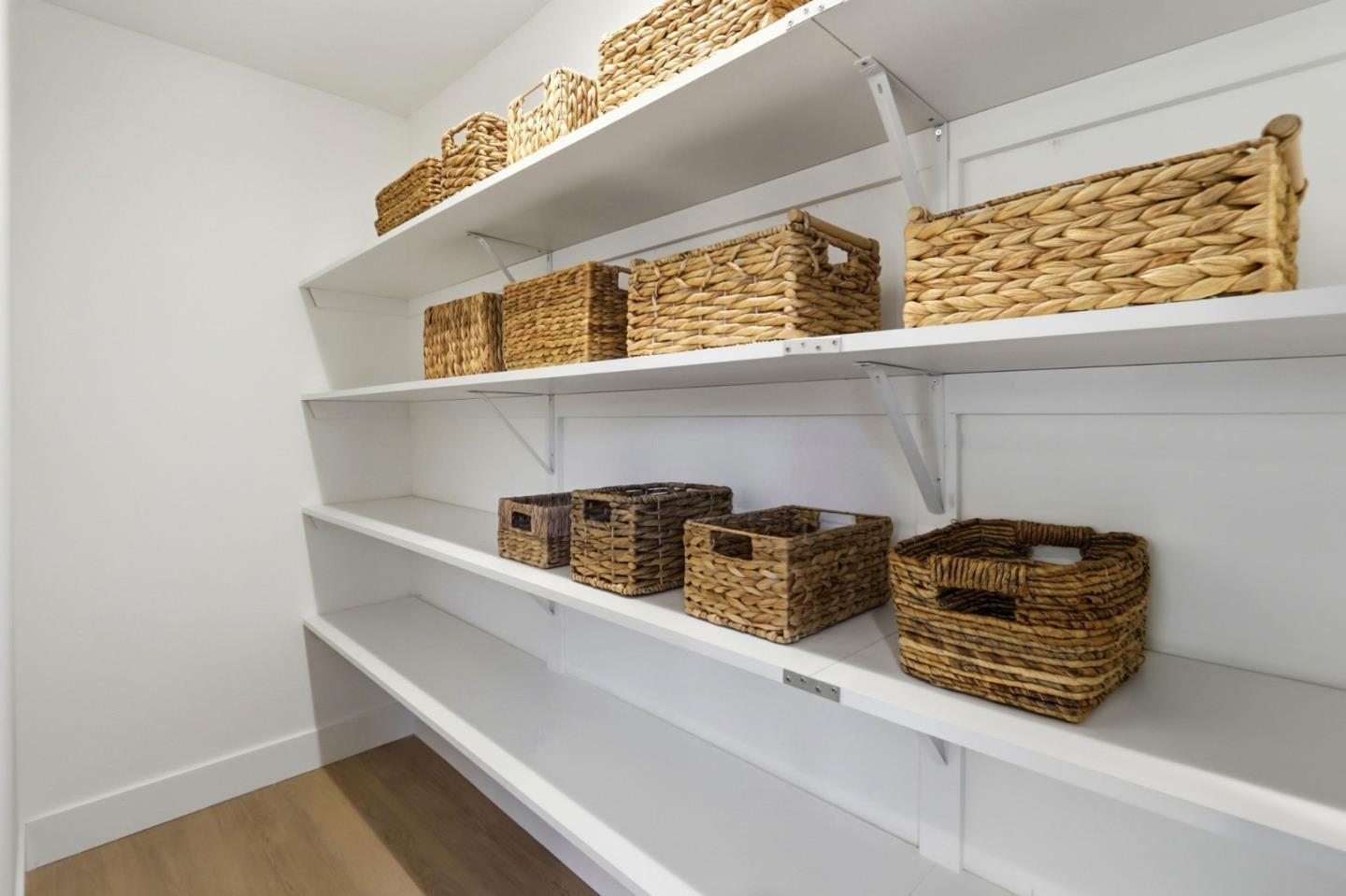 Detail Gallery Image 20 of 53 For 6496 Sproul Ct, San Jose,  CA 95120 - 4 Beds | 3 Baths