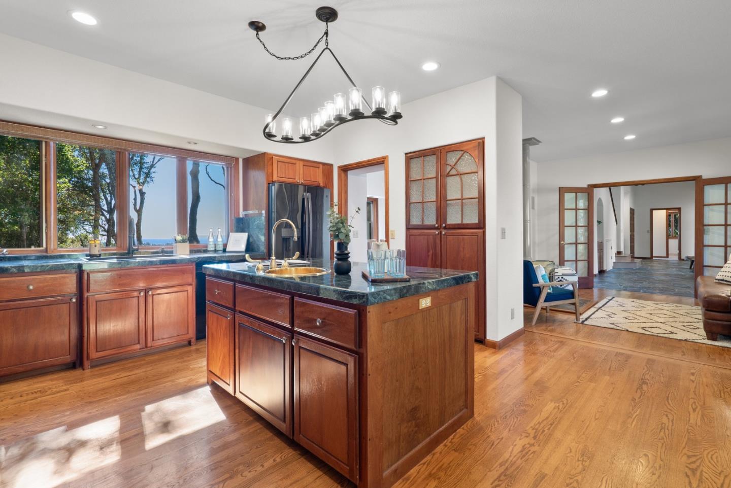 Detail Gallery Image 16 of 49 For 625 Quail Run Rd, Aptos,  CA 95003 - 3 Beds | 3/1 Baths