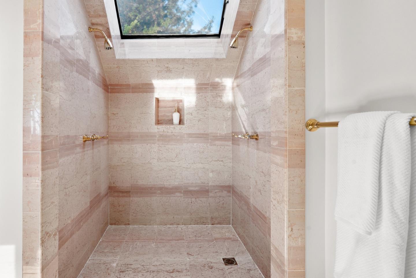 Detail Gallery Image 25 of 49 For 625 Quail Run Rd, Aptos,  CA 95003 - 3 Beds | 3/1 Baths