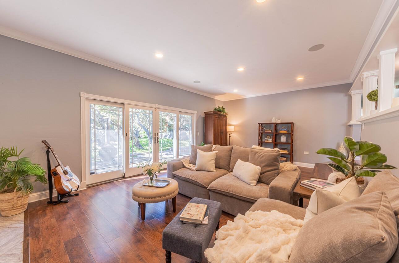 Detail Gallery Image 13 of 43 For 9390 Holly Oak Way, Salinas,  CA 93907 - 4 Beds | 2 Baths