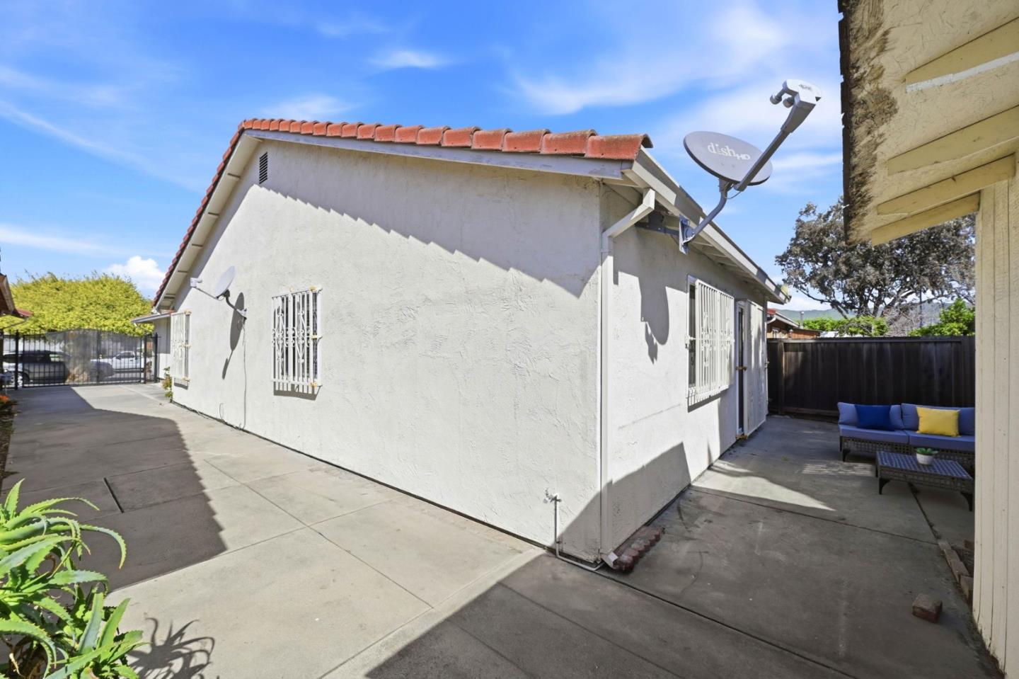 Detail Gallery Image 35 of 39 For 2130 Nottoway Ave, San Jose,  CA 95116 - 3 Beds | 2 Baths