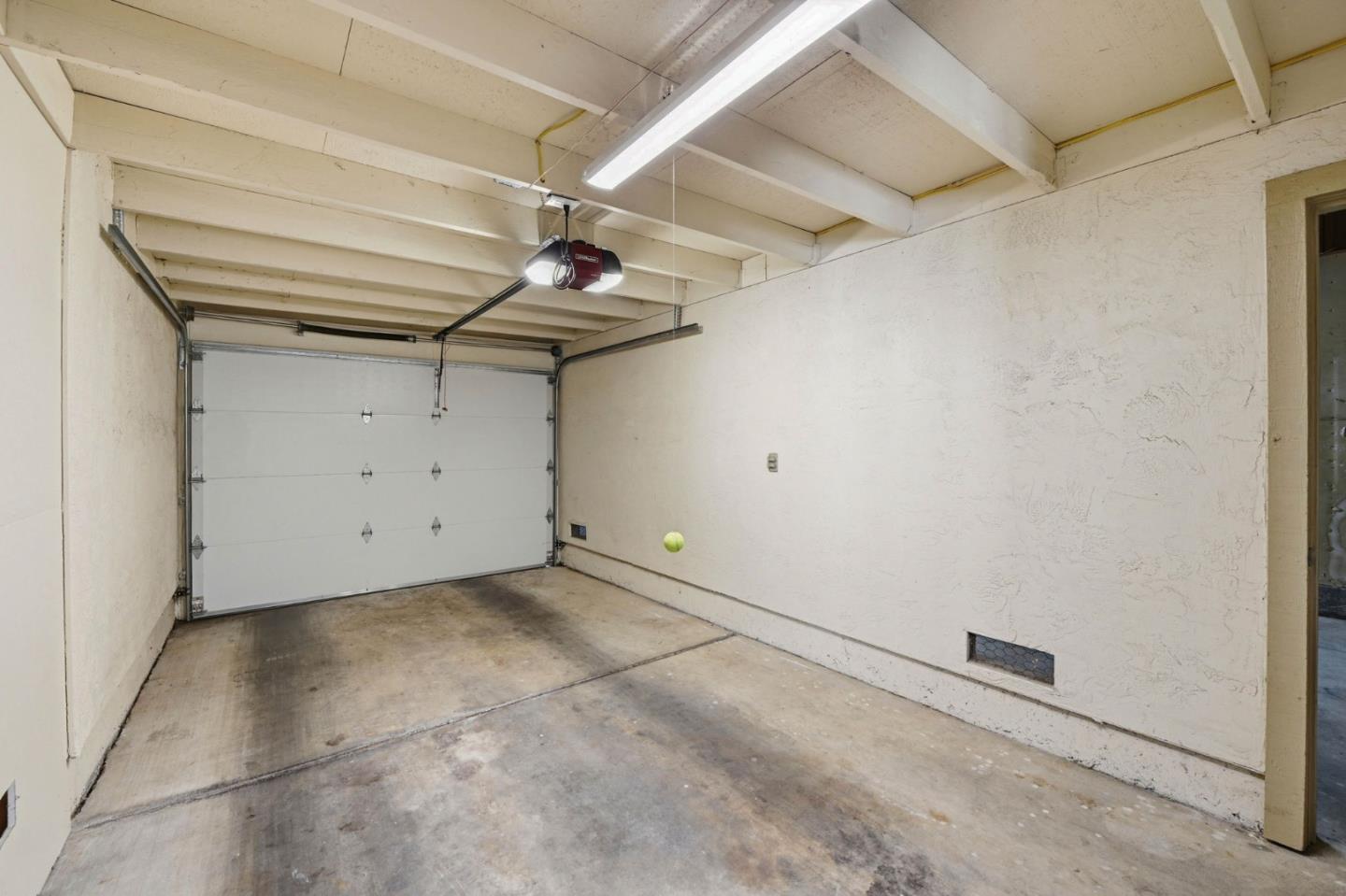 Detail Gallery Image 28 of 45 For 8124 Cabernet Ct, San Jose,  CA 95135 - 2 Beds | 2 Baths