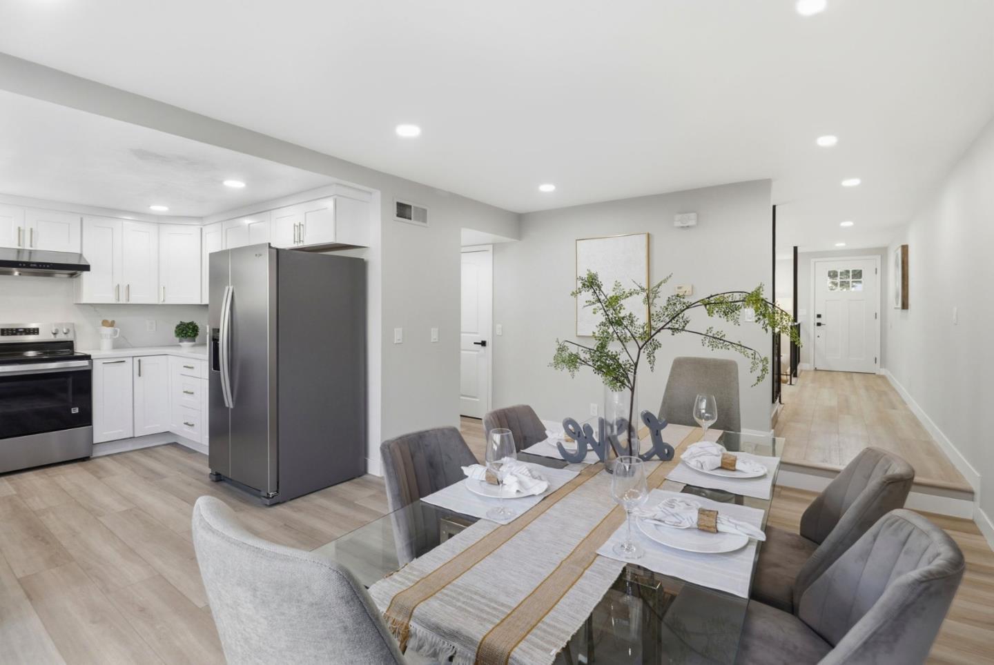 Detail Gallery Image 13 of 42 For 1034 Gull Ave, Foster City,  CA 94404 - 4 Beds | 2/1 Baths