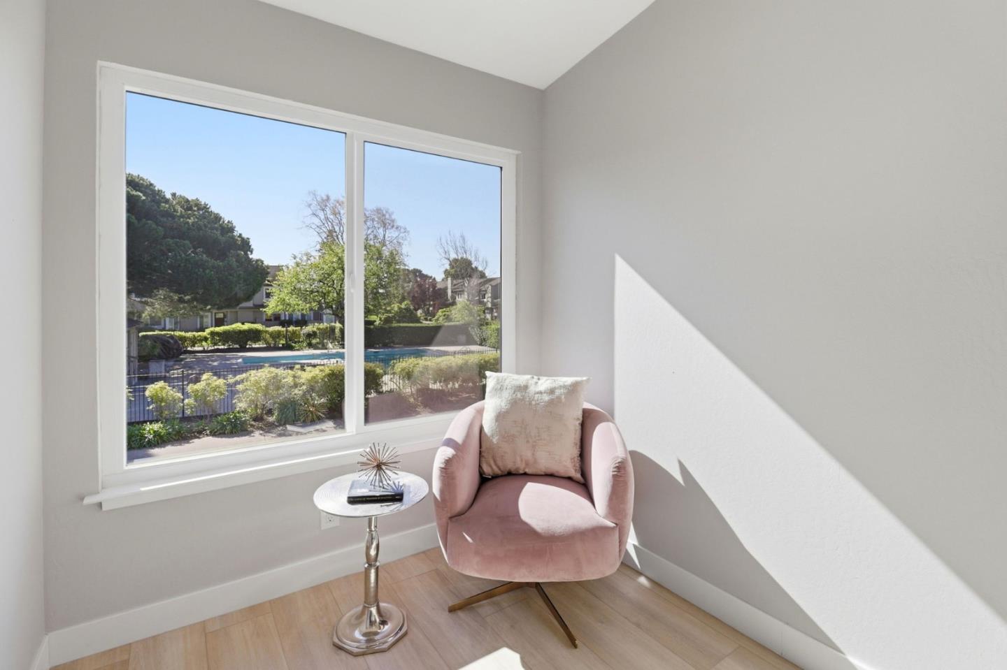 Detail Gallery Image 16 of 42 For 1034 Gull Ave, Foster City,  CA 94404 - 4 Beds | 2/1 Baths