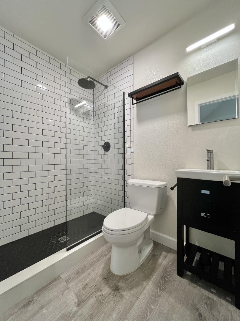 Detail Gallery Image 15 of 25 For 618 S Fair Oaks Ave, Sunnyvale,  CA 94086 - 2 Beds | 2 Baths