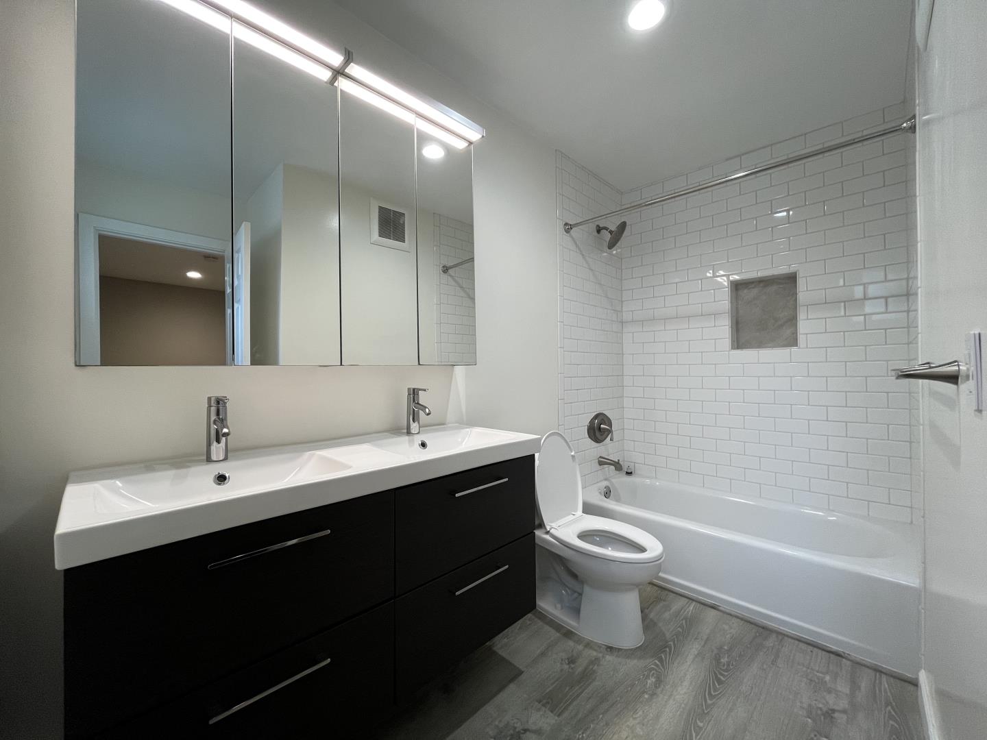 Detail Gallery Image 22 of 25 For 618 S Fair Oaks Ave, Sunnyvale,  CA 94086 - 2 Beds | 2 Baths