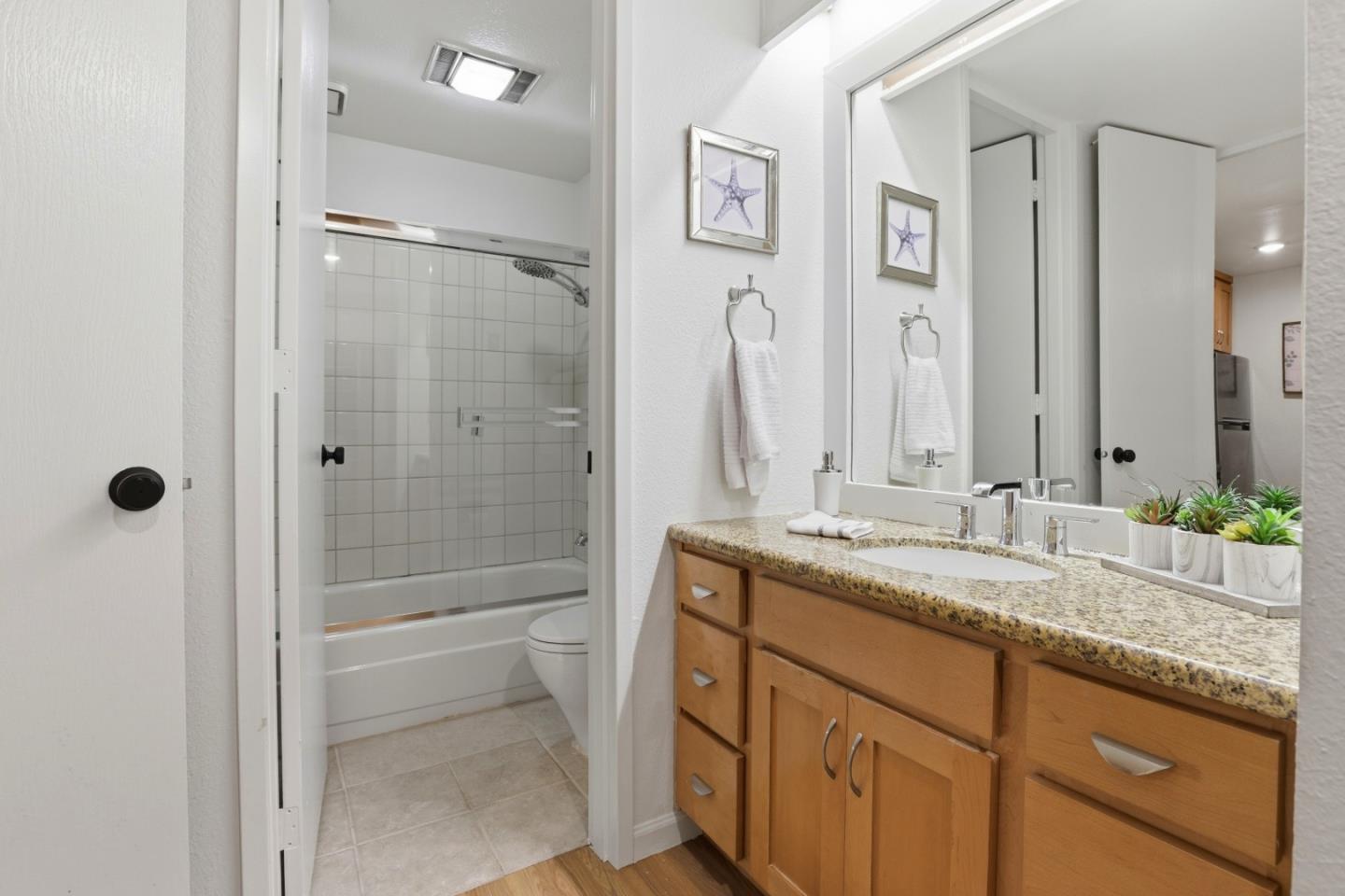 Detail Gallery Image 16 of 33 For 8150 Shelter Creek Ln, San Bruno,  CA 94066 - 0 Beds | 1 Baths