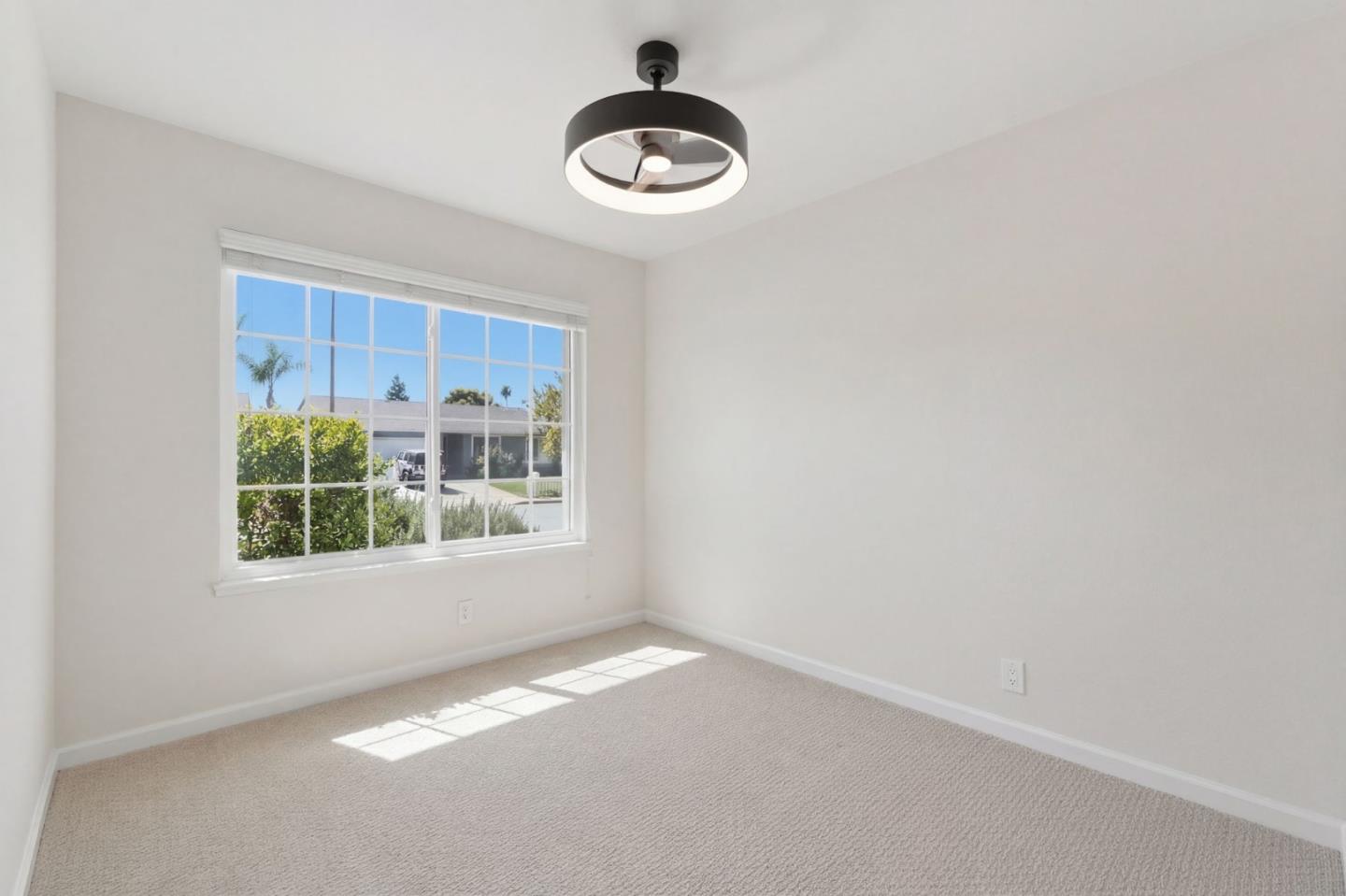 Detail Gallery Image 18 of 38 For 533 Tigerwood Way, San Jose,  CA 95111 - 3 Beds | 2 Baths