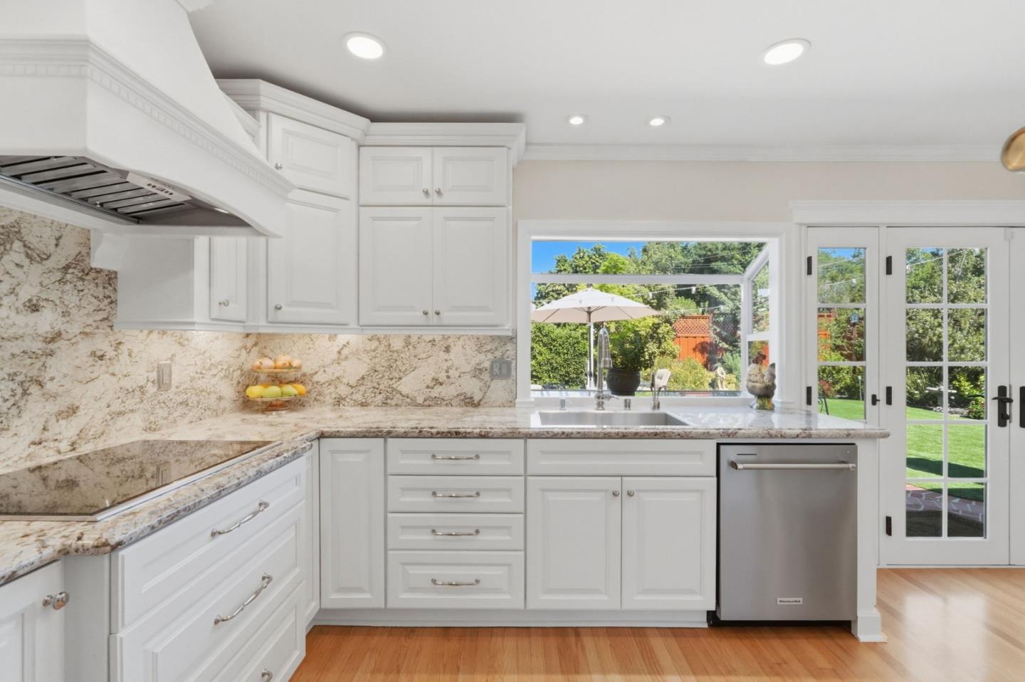 Detail Gallery Image 7 of 38 For 533 Tigerwood Way, San Jose,  CA 95111 - 3 Beds | 2 Baths