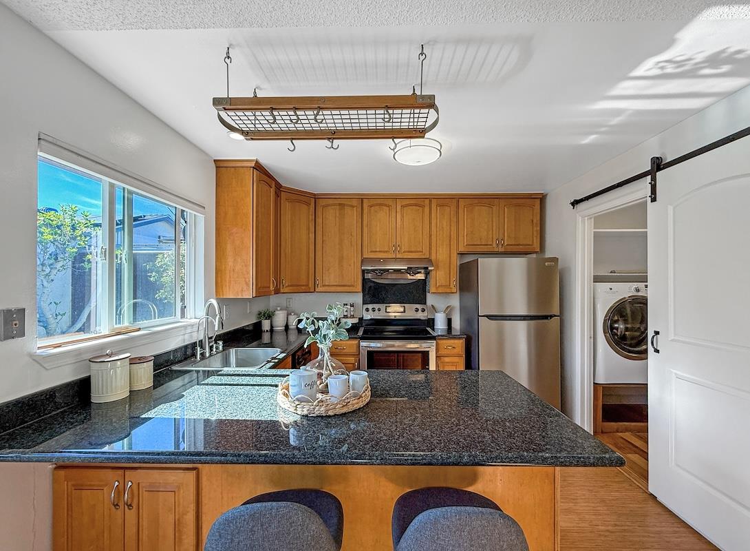 Detail Gallery Image 16 of 42 For 2610 Autumnvale Dr, San Jose,  CA 95132 - 2 Beds | 1 Baths