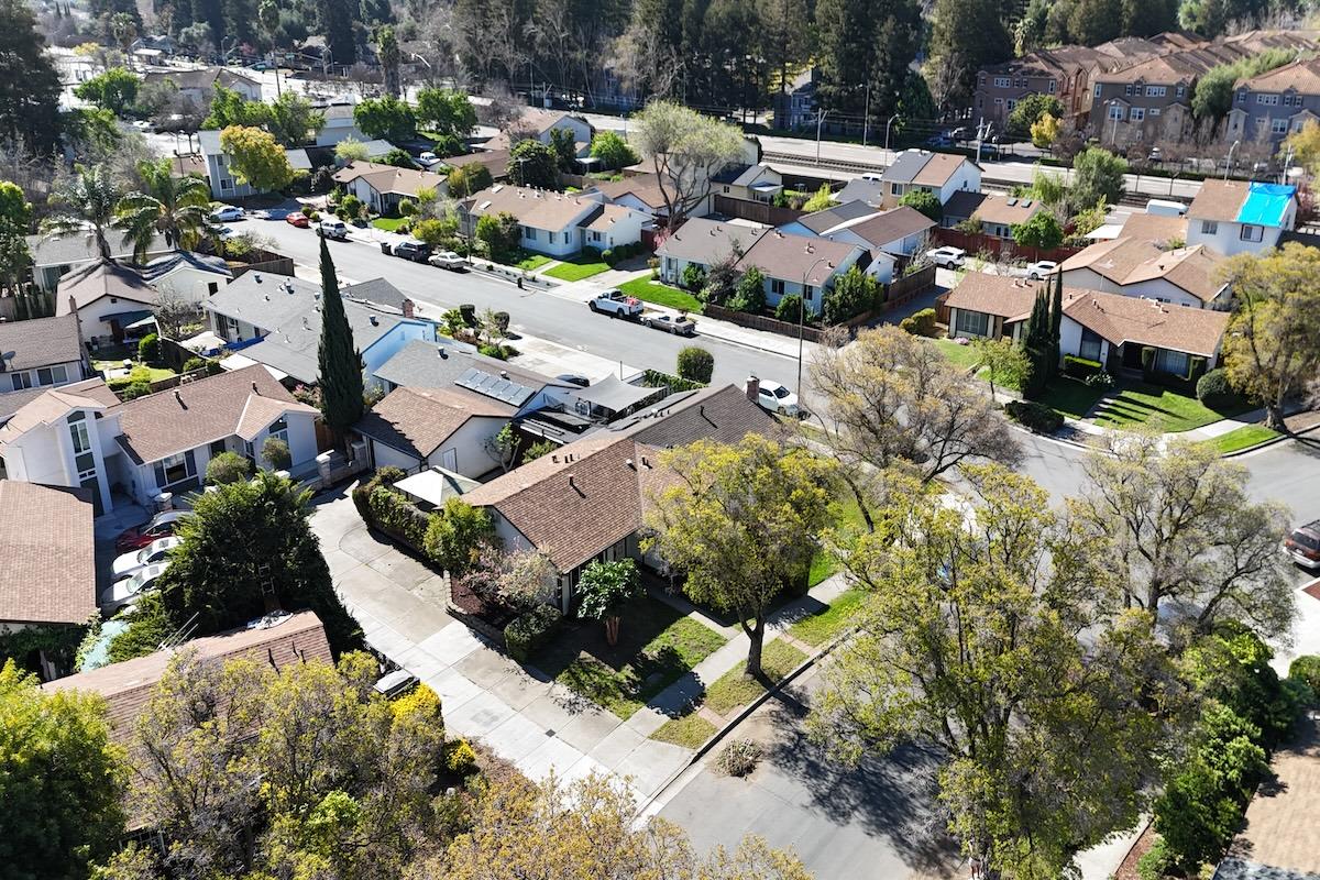 Detail Gallery Image 35 of 42 For 2610 Autumnvale Dr, San Jose,  CA 95132 - 2 Beds | 1 Baths