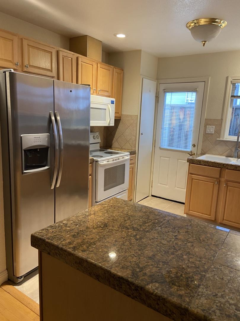 Detail Gallery Image 48 of 65 For 2949-2951 Driftwood Dr, San Jose,  CA 95128 - – Beds | – Baths