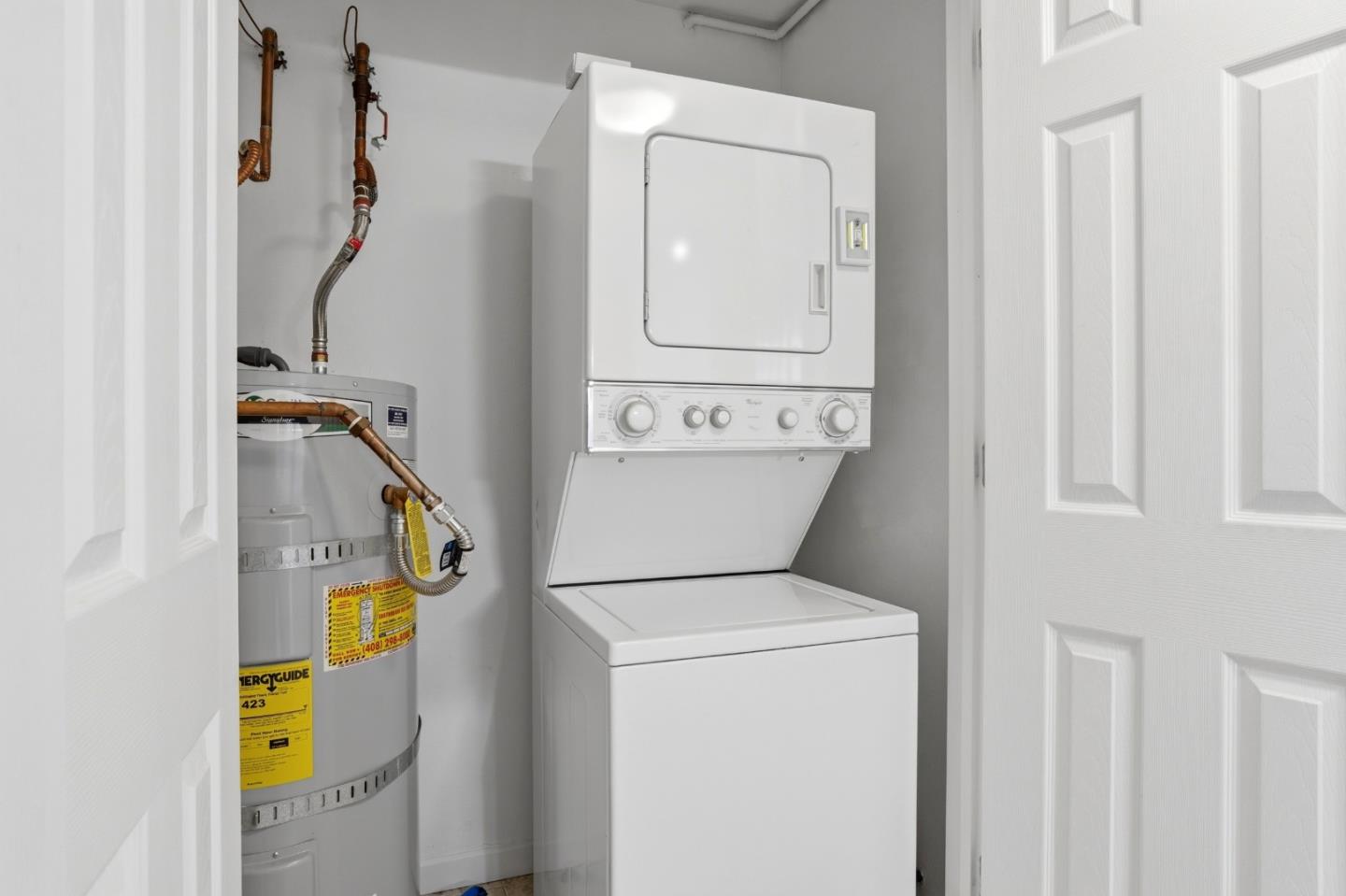 Detail Gallery Image 10 of 25 For 88 N Jackson Ave #325,  San Jose,  CA 95116 - 3 Beds | 2 Baths