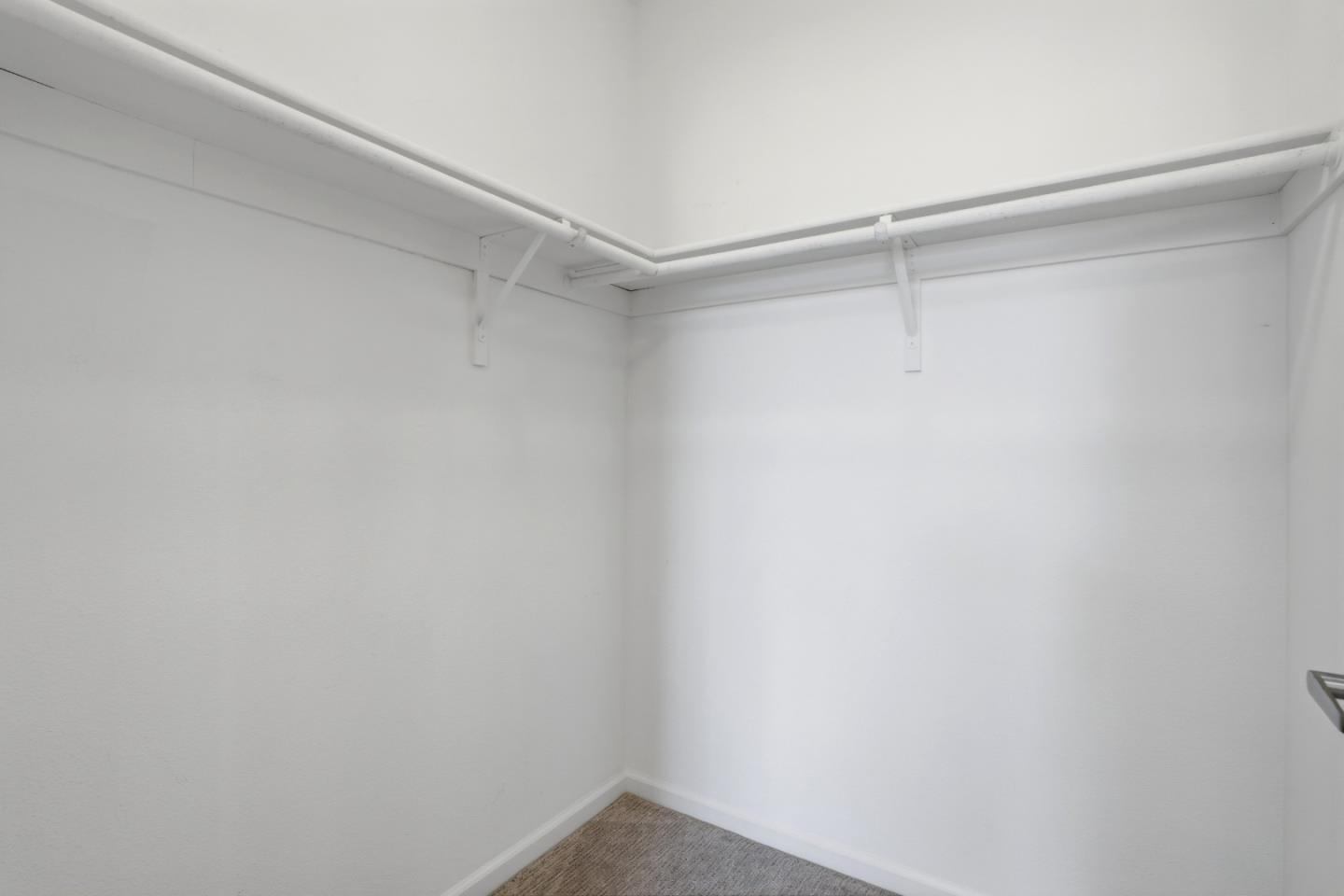 88 North Jackson Avenue UNIT 325, San Jose, CA, 95116