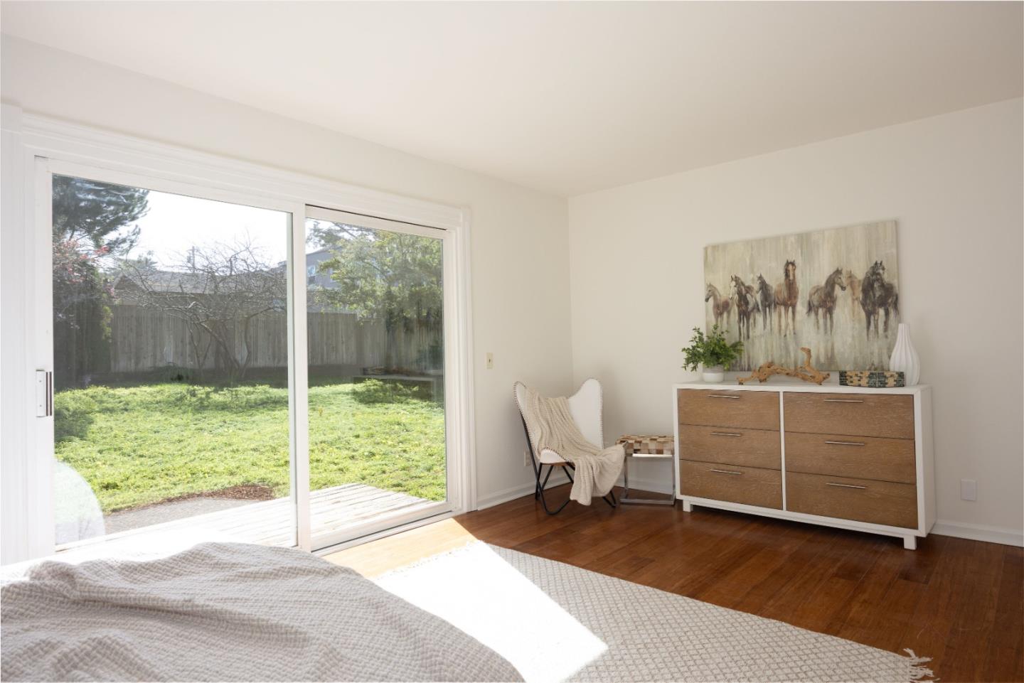 Detail Gallery Image 12 of 32 For 1129 Acacia St, Montara,  CA 94037 - 5 Beds | 3 Baths