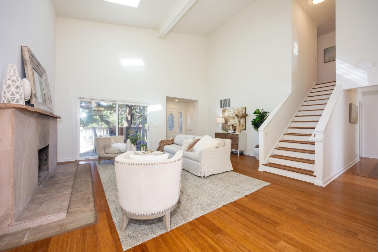 Detail Gallery Image 18 of 32 For 1129 Acacia St, Montara,  CA 94037 - 5 Beds | 3 Baths